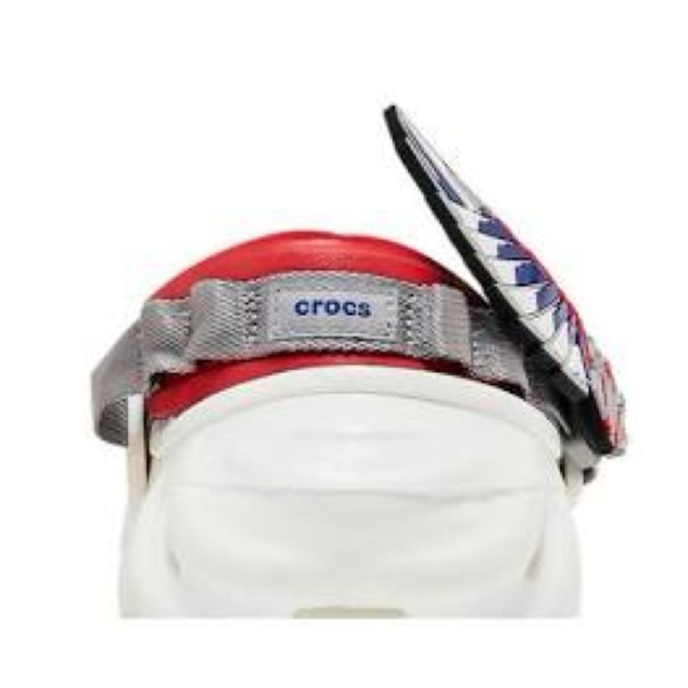 CROCS UNISEX - Captain America Echo Clog - White, Red and Blue Size: 8W - 6M - Picture 5 of 12